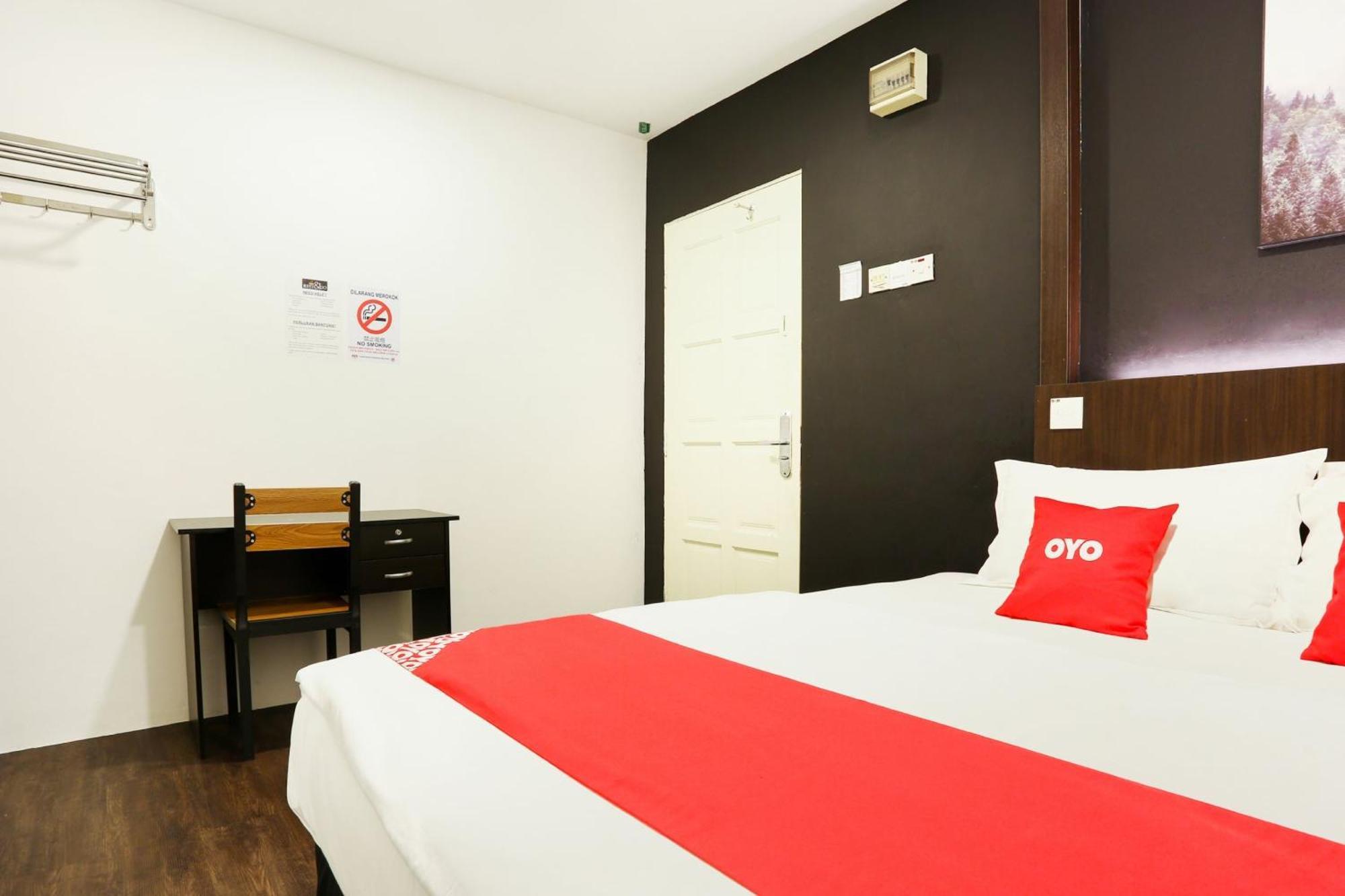 Oyo 90460 Hotel Kl2F Rest & Go Shah Alam Extérieur photo