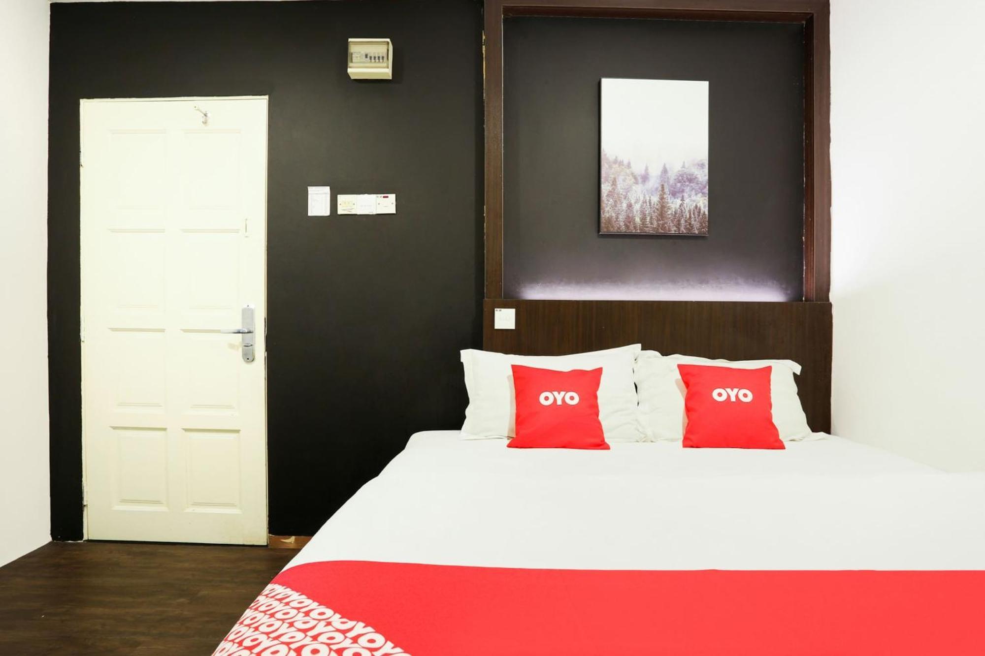 Oyo 90460 Hotel Kl2F Rest & Go Shah Alam Extérieur photo