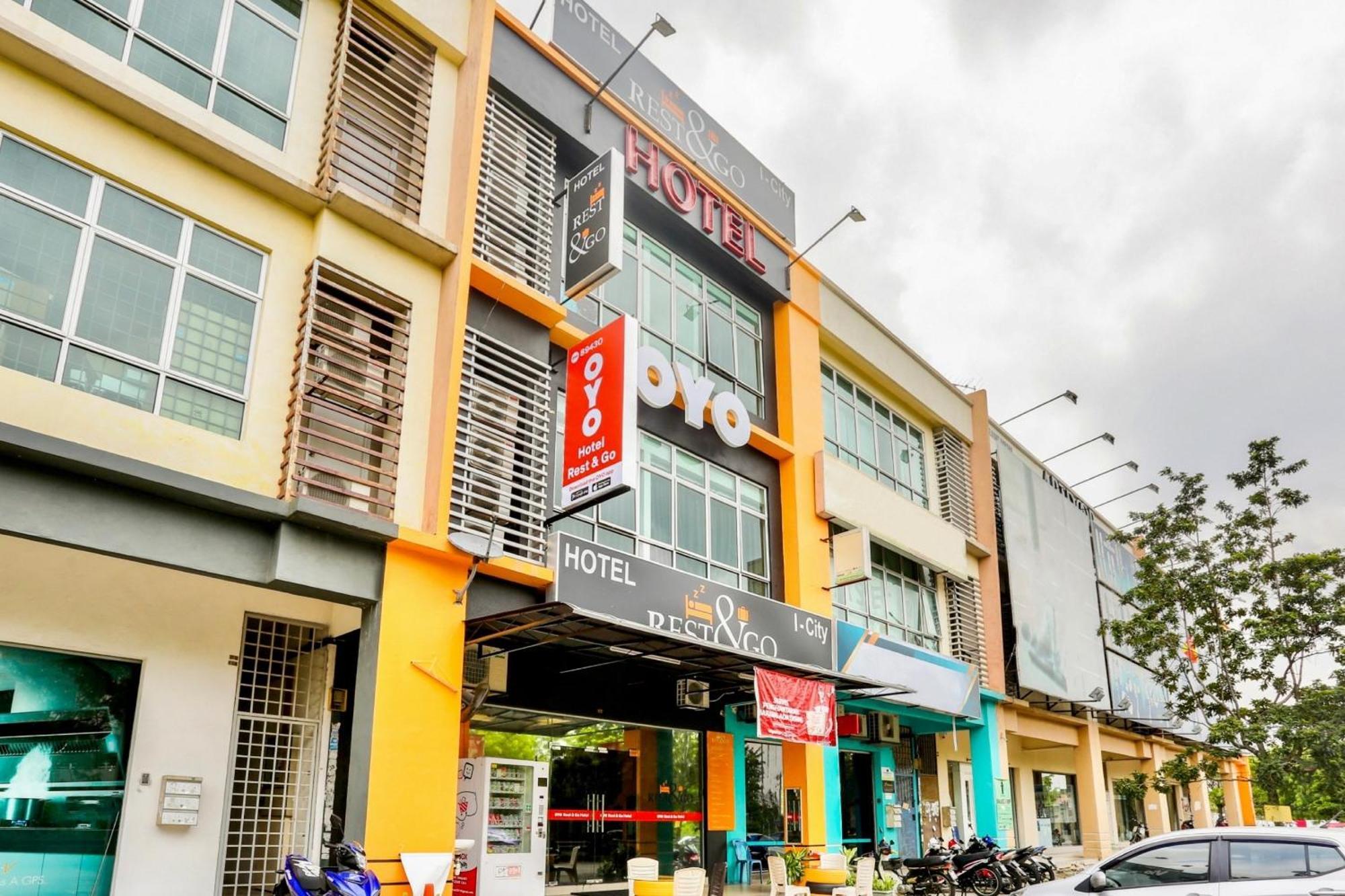 Oyo 90460 Hotel Kl2F Rest & Go Shah Alam Extérieur photo