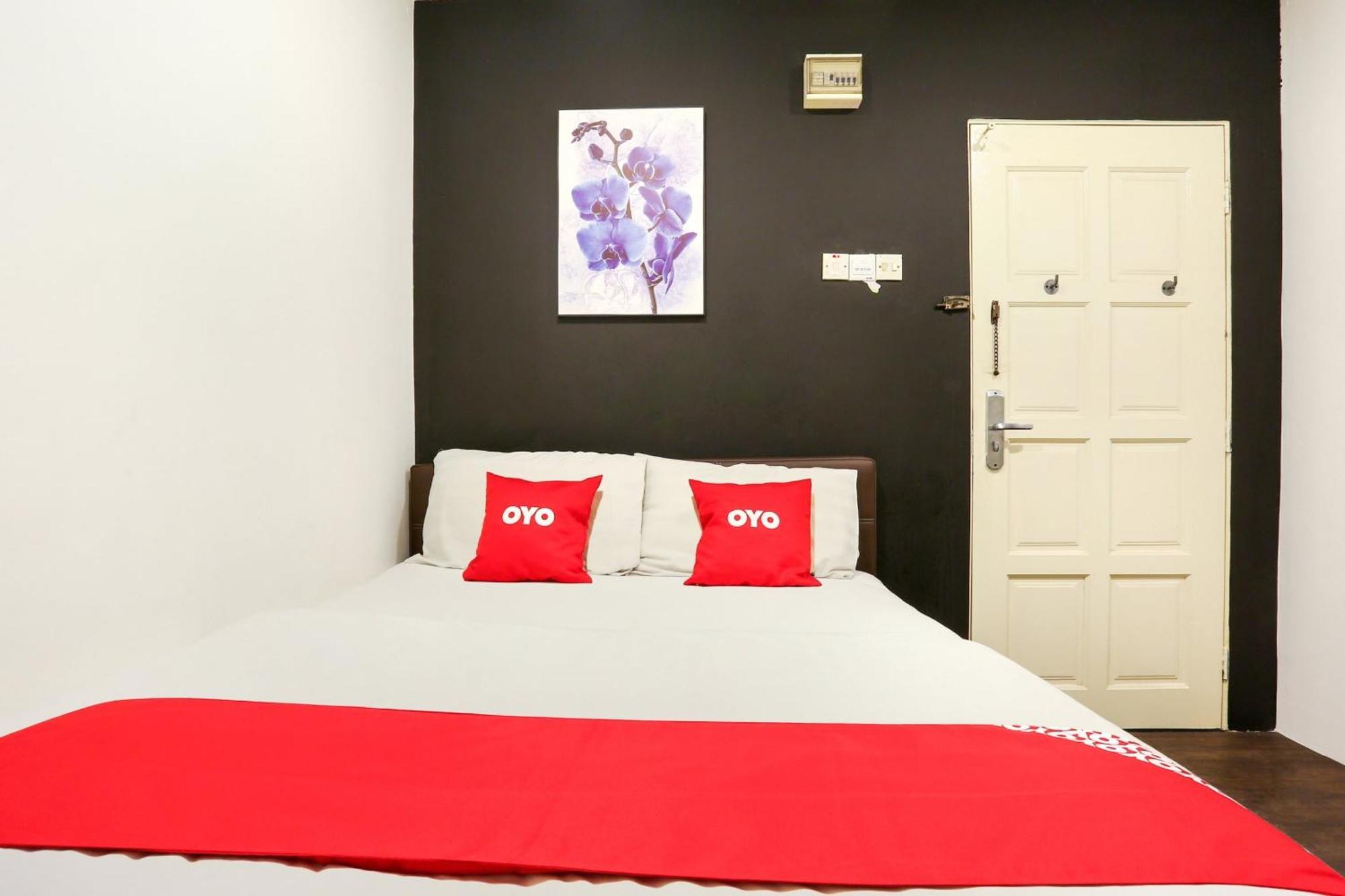 Oyo 90460 Hotel Kl2F Rest & Go Shah Alam Extérieur photo