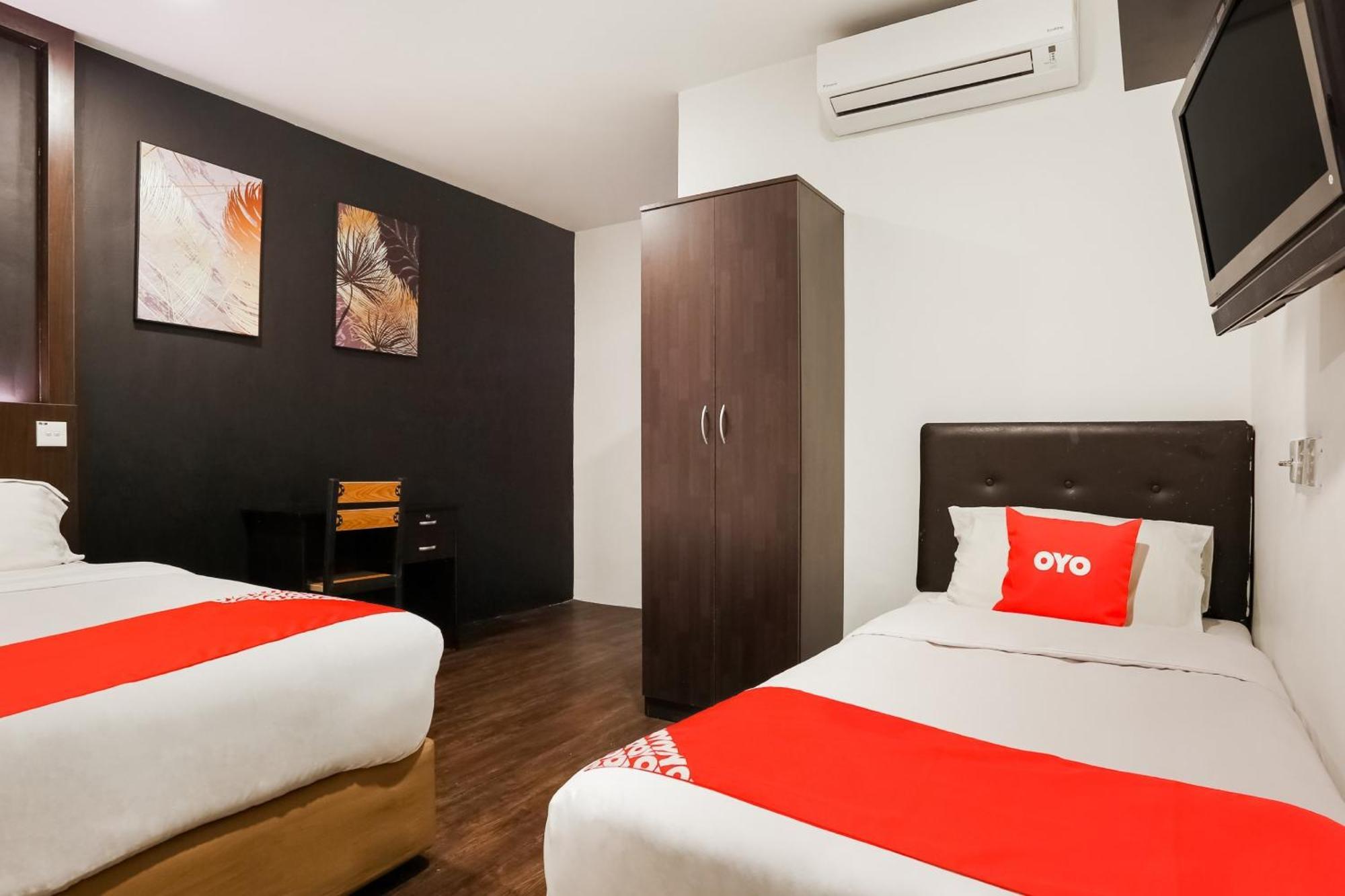 Oyo 90460 Hotel Kl2F Rest & Go Shah Alam Extérieur photo