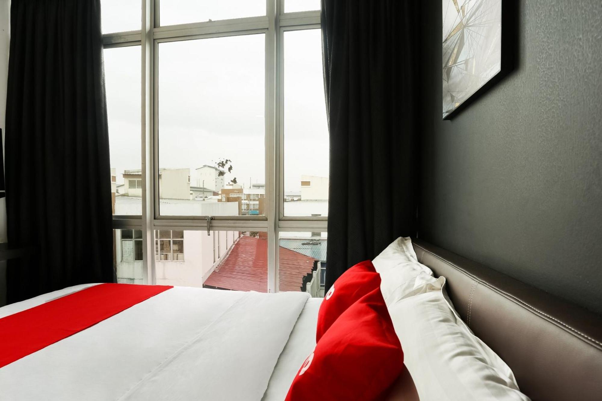 Oyo 90460 Hotel Kl2F Rest & Go Shah Alam Extérieur photo